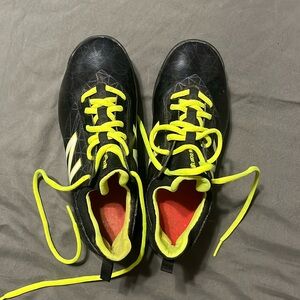 New Balance Football cleats size 3.5 youth